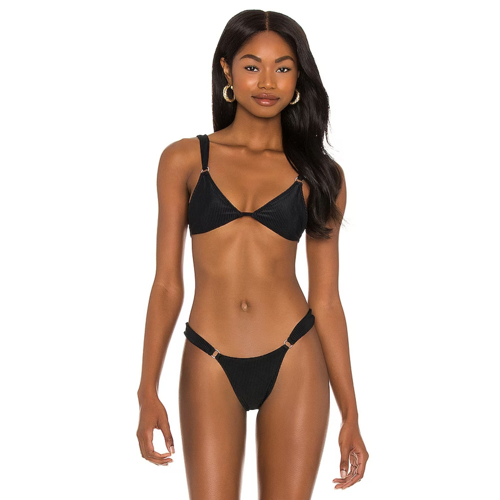 Camila Coelho 'Alanza' Black Ribbed Bikini Top - L